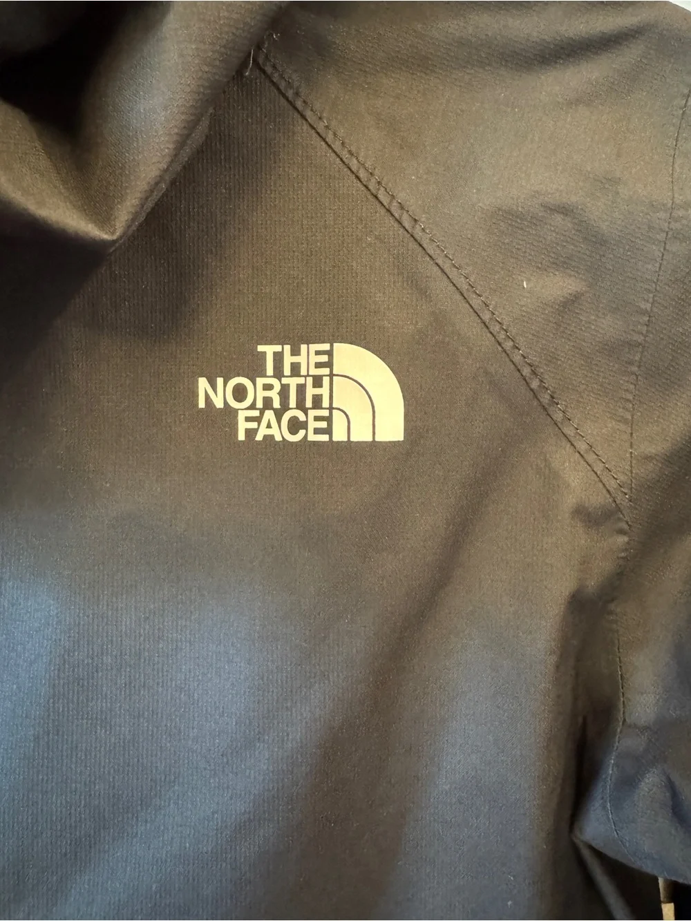 The North Face Osolita Dryvent Triclimate Jacket Hooded Girls Size M 10/12 Black
